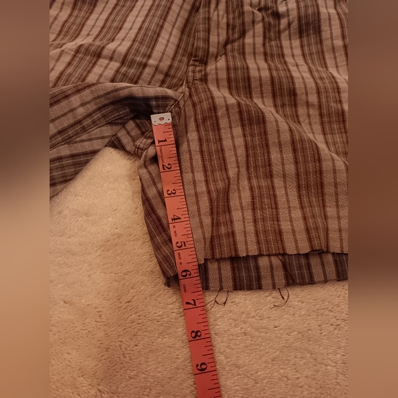The North Face~Upcycled Brown Plaid Flat Front Shorts - Picture 9 of 12